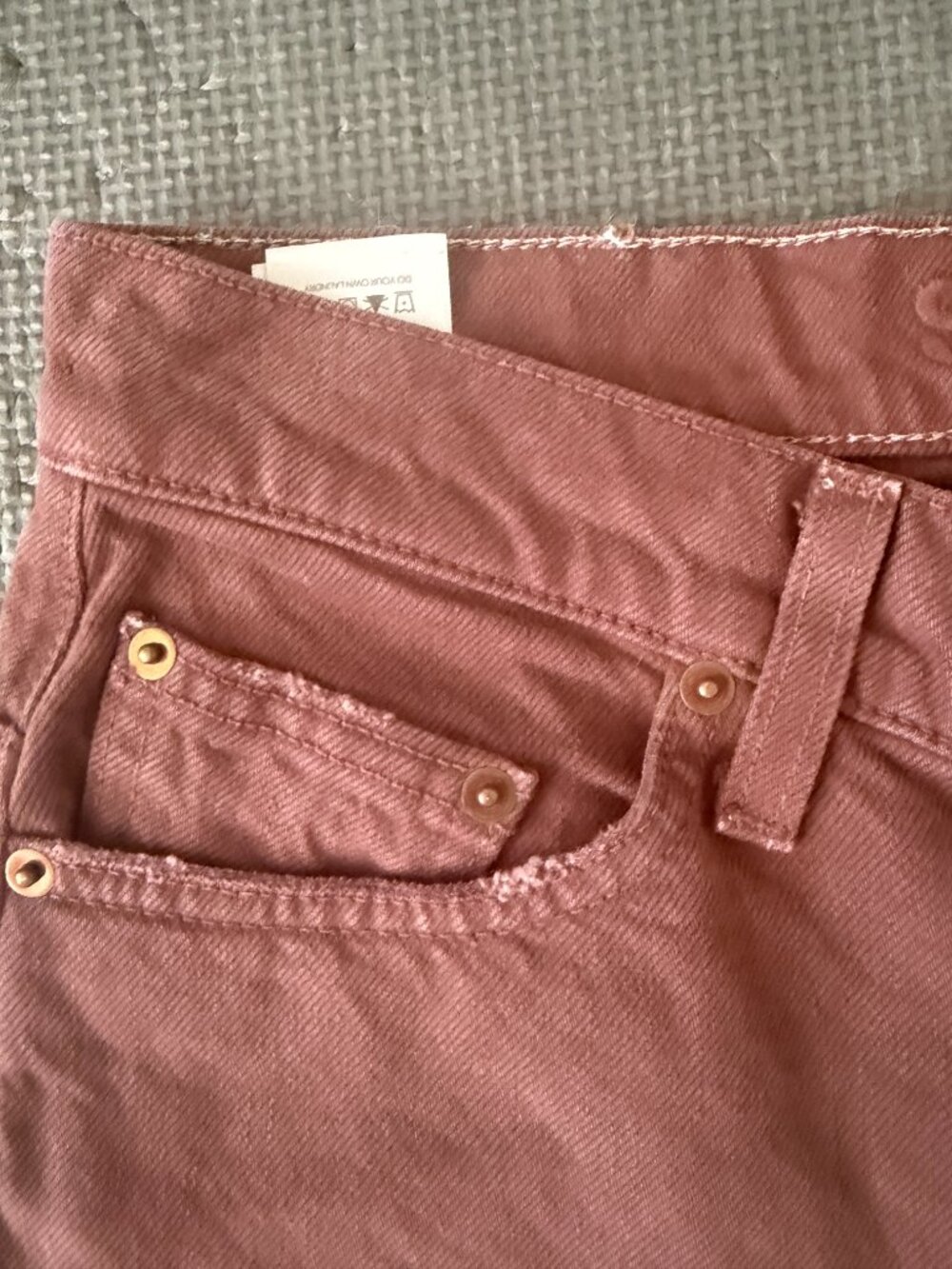 NWOT MOTHER SNACKS! Twizzy Skimp Jeans in French Roast/28- High Rise- MSRP $469 - Picture 7 of 14